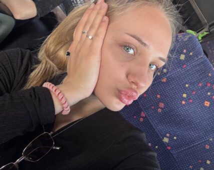 Imagen del perfil reportado NATALIA НАТАЛЯ ОЛЕКСАНДРІВНА SHROLYK ШРОЛИК
