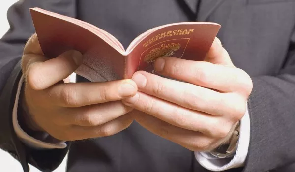 Pasaporte interno ruso 2025: diferencias, usos y señales de falsificación